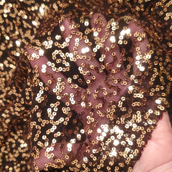 NWT imaginary voyage black and gold sequence skirt - Picture 5 of 6